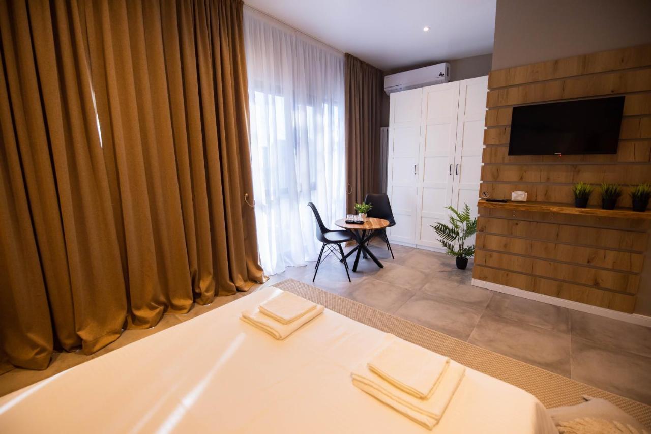 Casa Doner Rooms Craiova Bagian luar foto