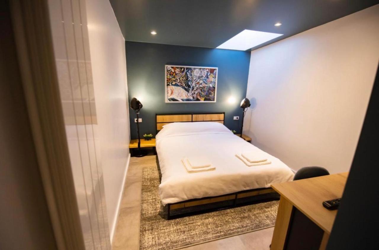 Casa Doner Rooms Craiova Bagian luar foto